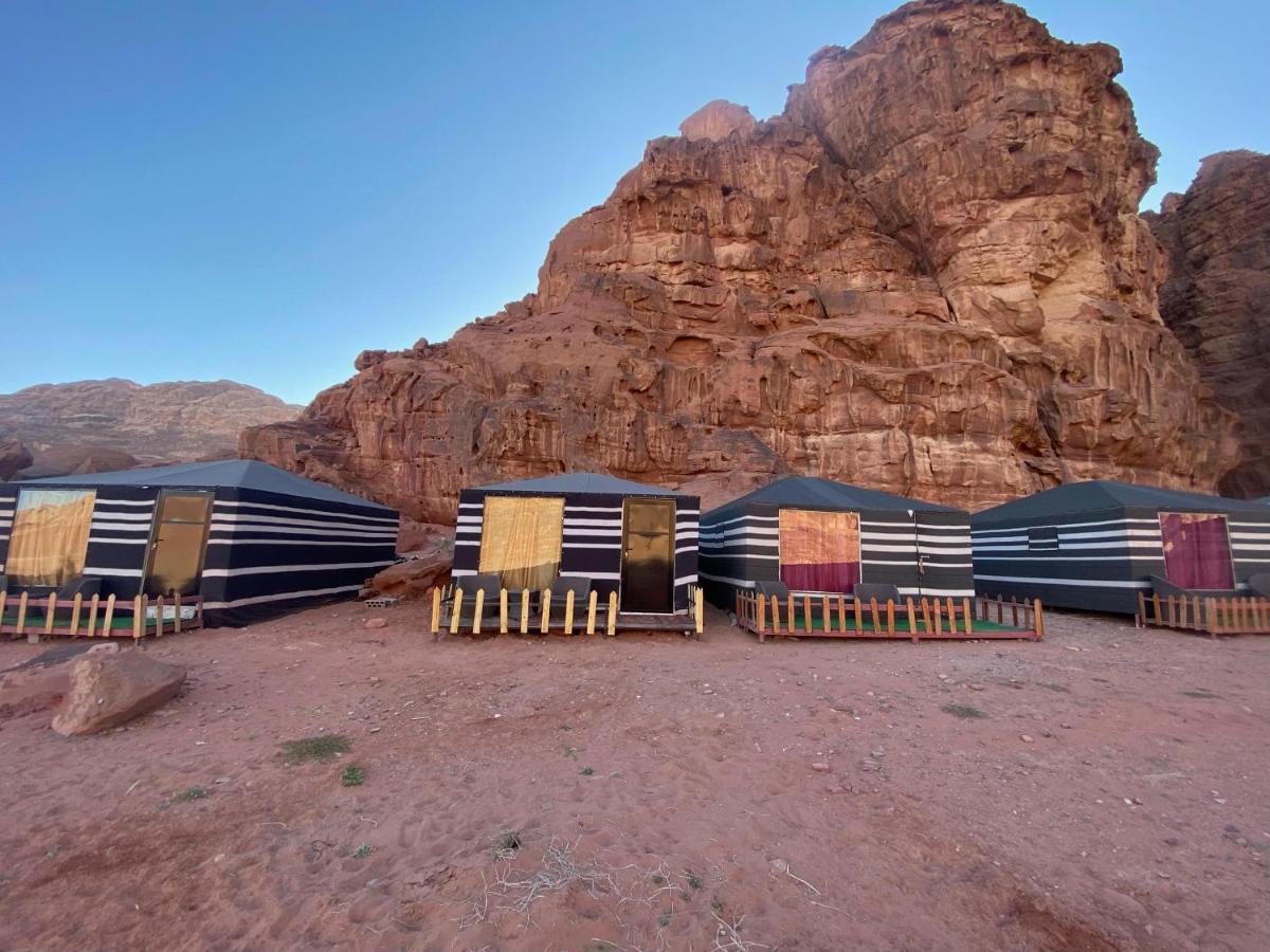 Wadi Rum Moon Light Camp Екстериор снимка